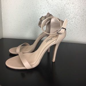 Nude single sole heels